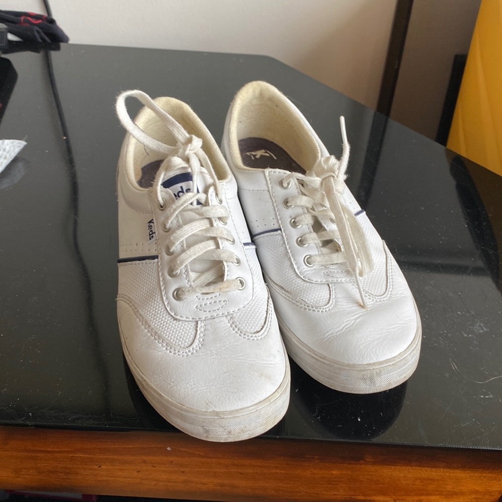 White keds